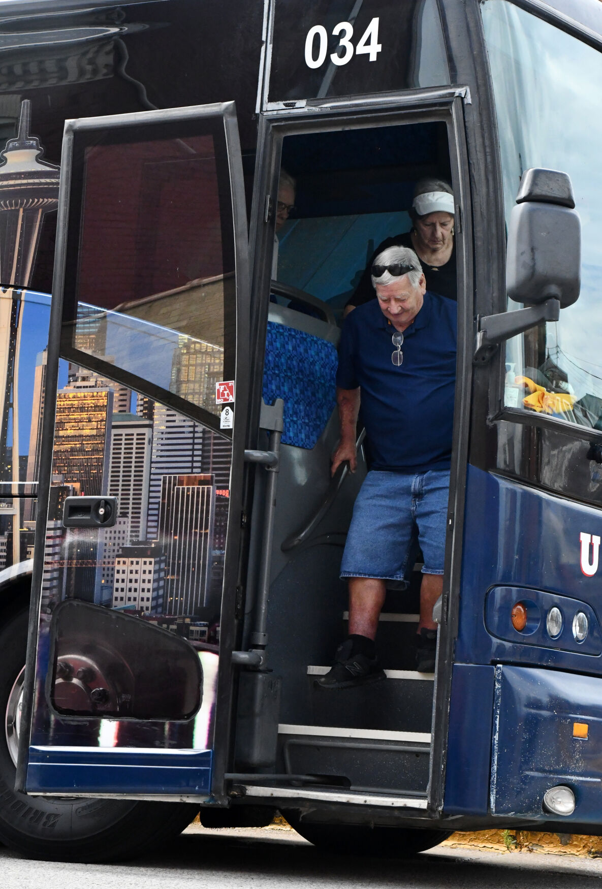 Getting off the bus